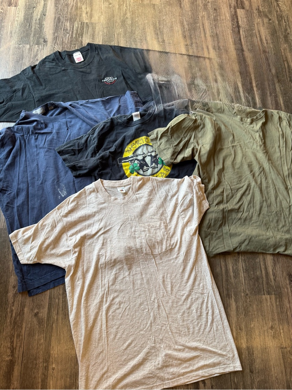 5 90’s Vintage Men’s Shirt Sizes L, XL, XXL